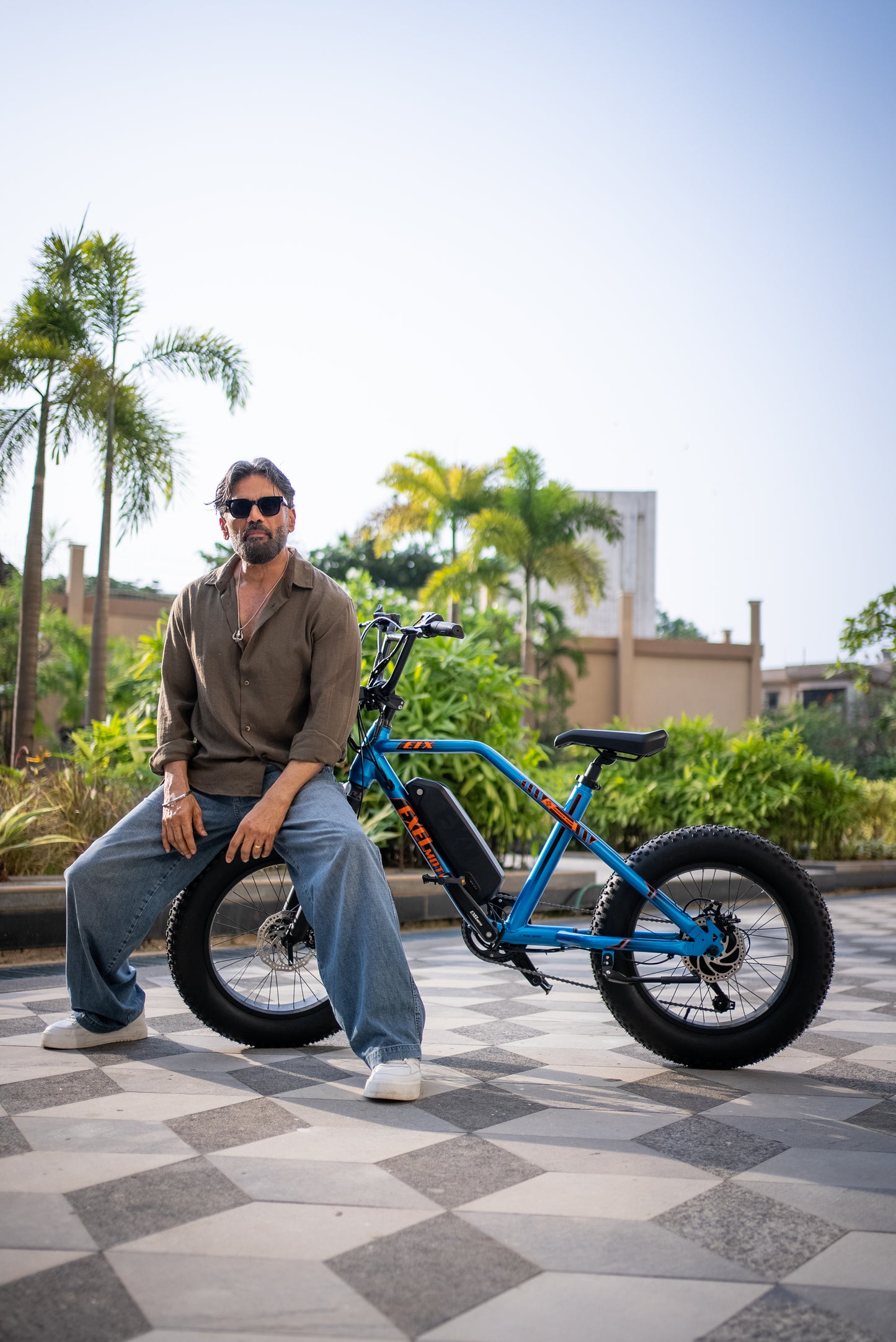 Handlebar and display unit of E1X